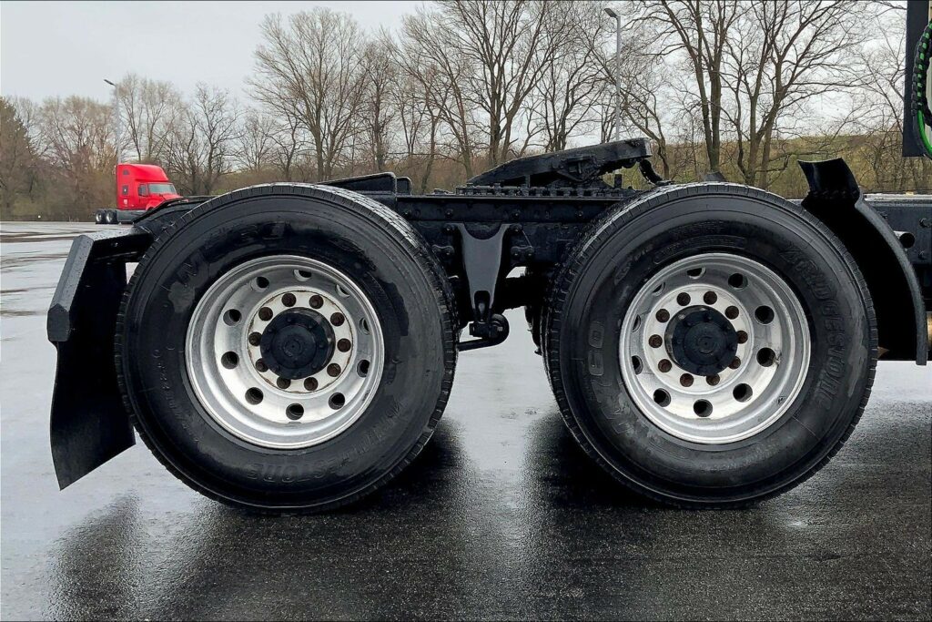 2020 CUM LT625 6×4 Day Cab