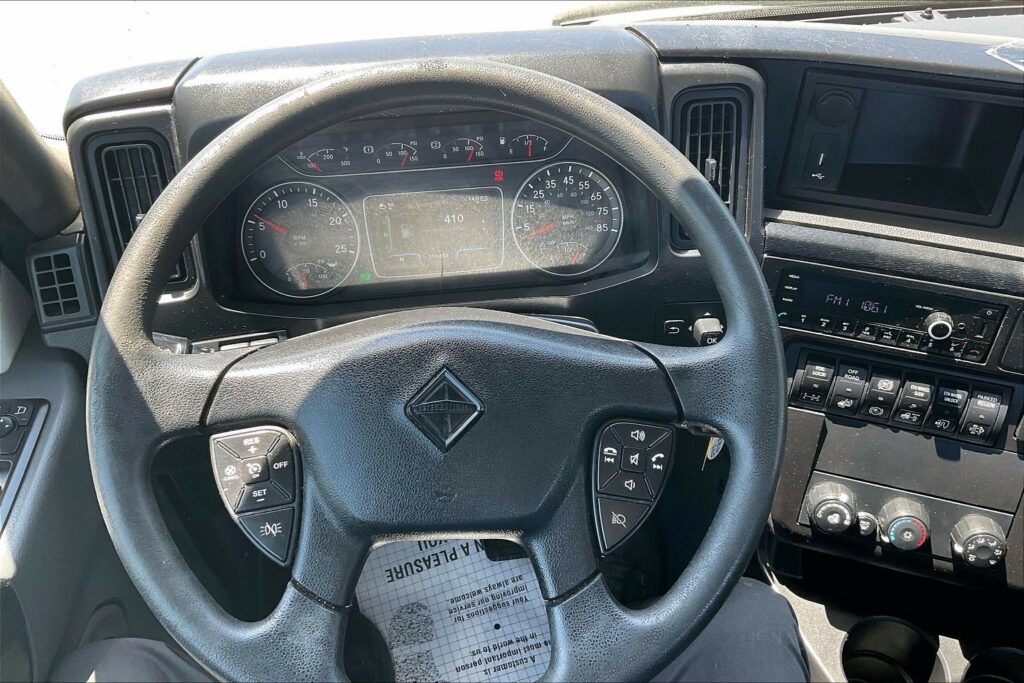2021 CUM LT625 6×4 Day Cab