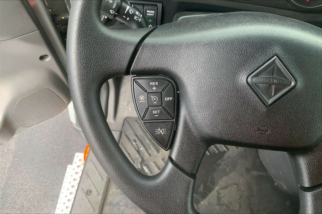 2026 INT LT625 6X4 Sleeper