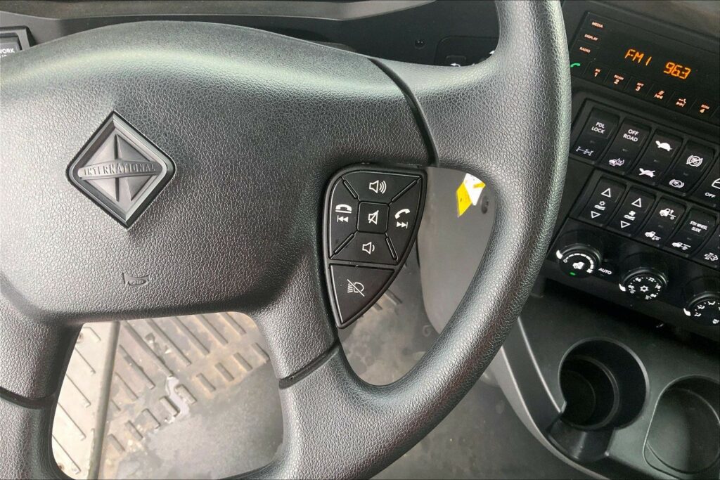 2026 INT LT625 6X4 Sleeper