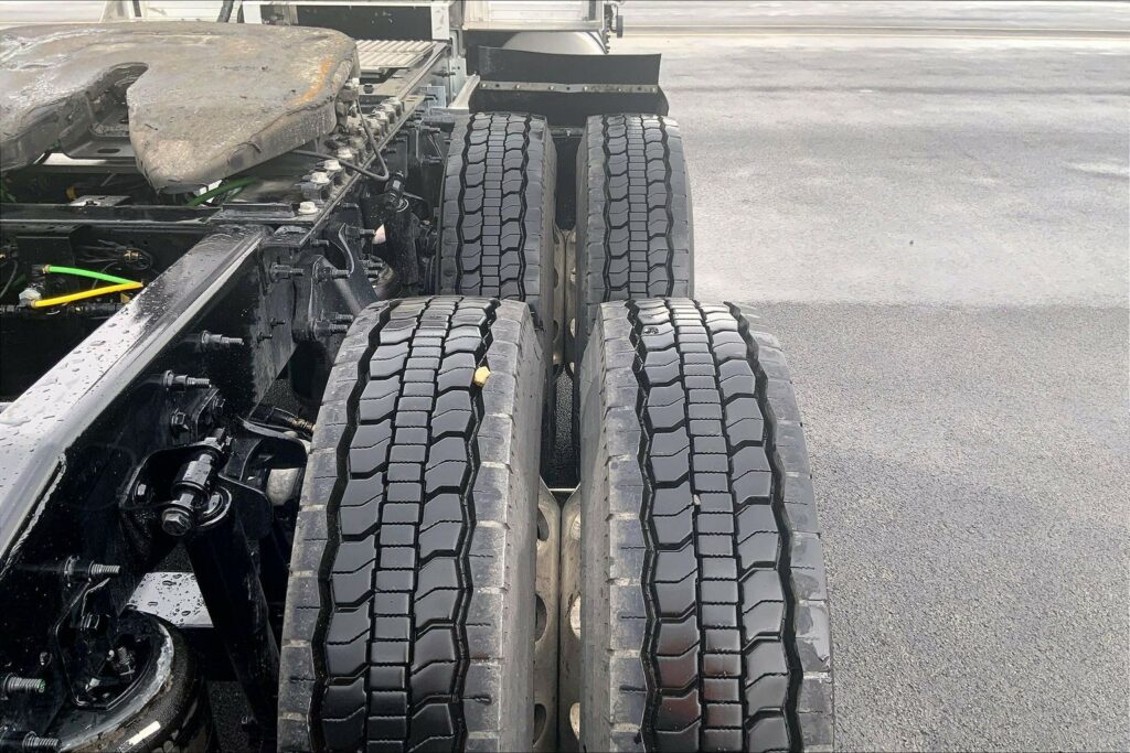 2026 INT LT625 6X4 Sleeper