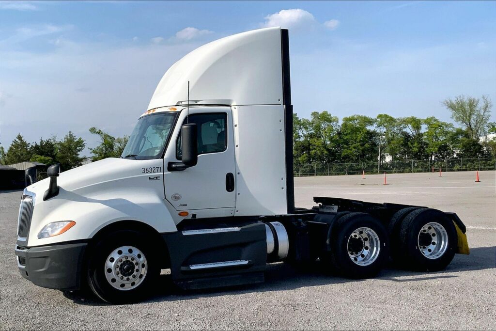 2021 INT LT625 6×4 Day Cab