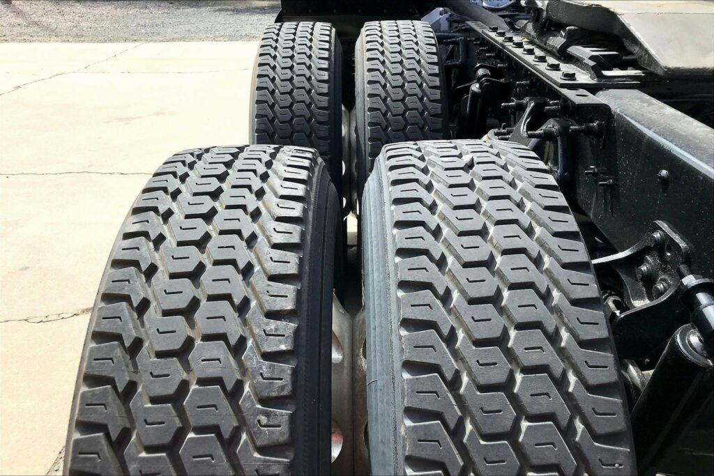 2022 INT LT625 6×4 Sleeper