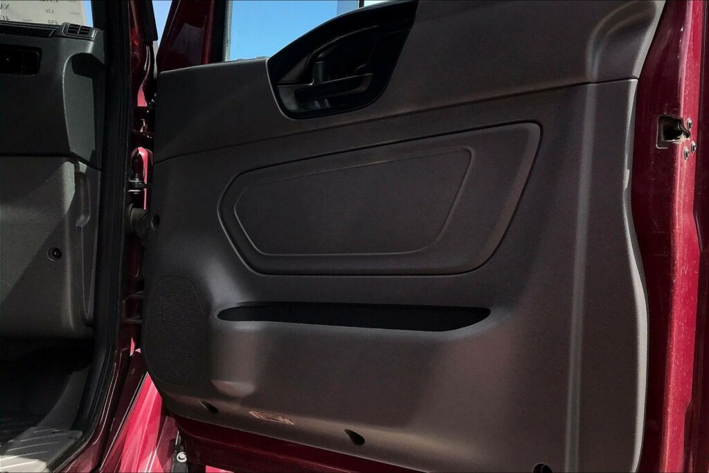 2022 INT LT625 6×4 Sleeper