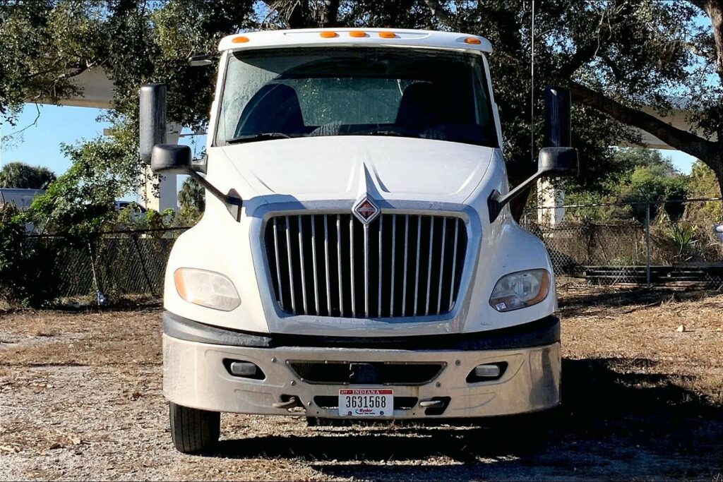 2018 INT LT625 6×4 Day Cab