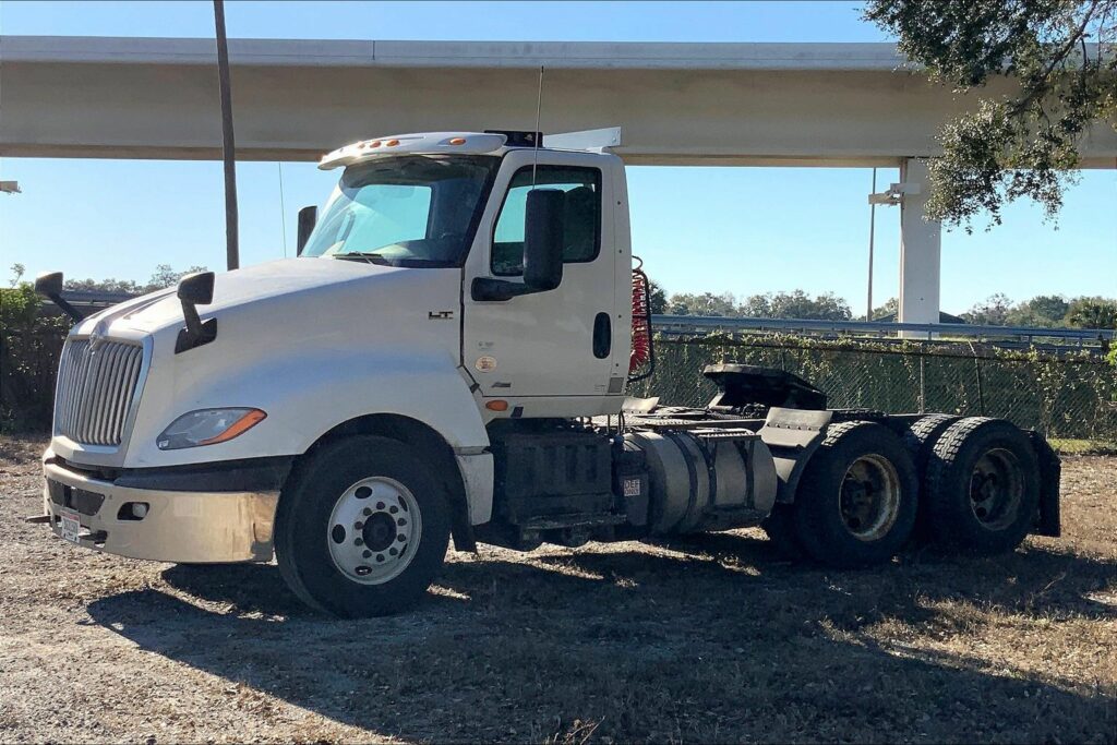 2018 INT LT625 6×4 Day Cab