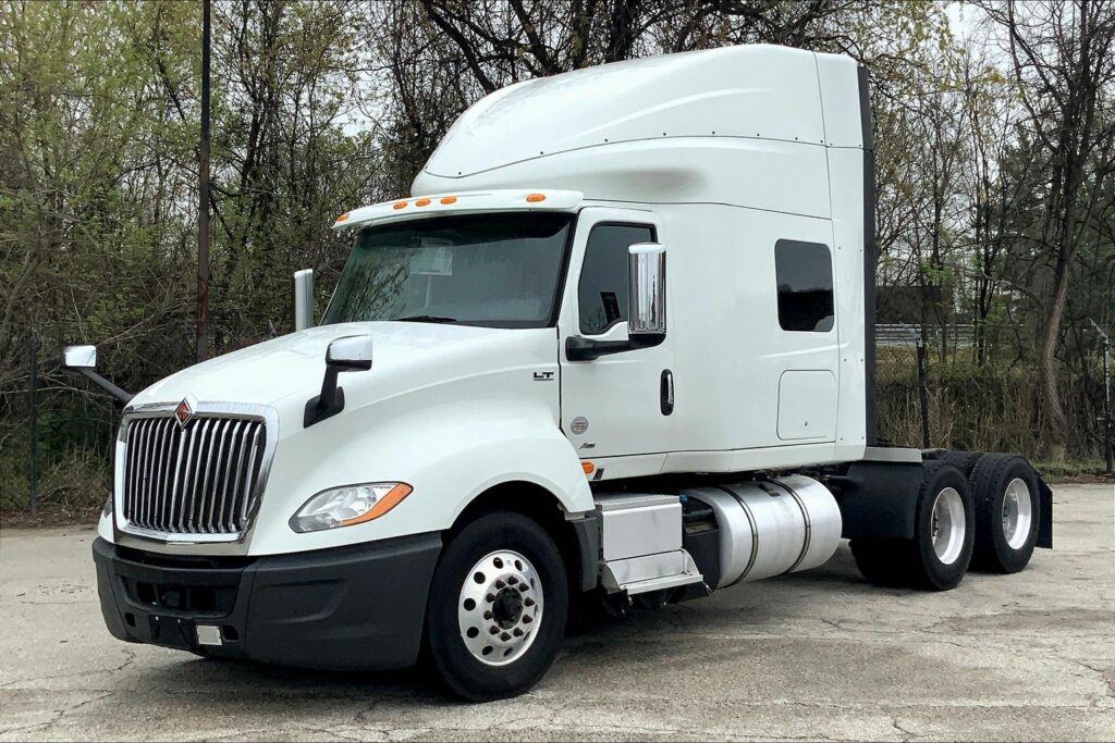 2020 INT LT625 6×4 Sleeper
