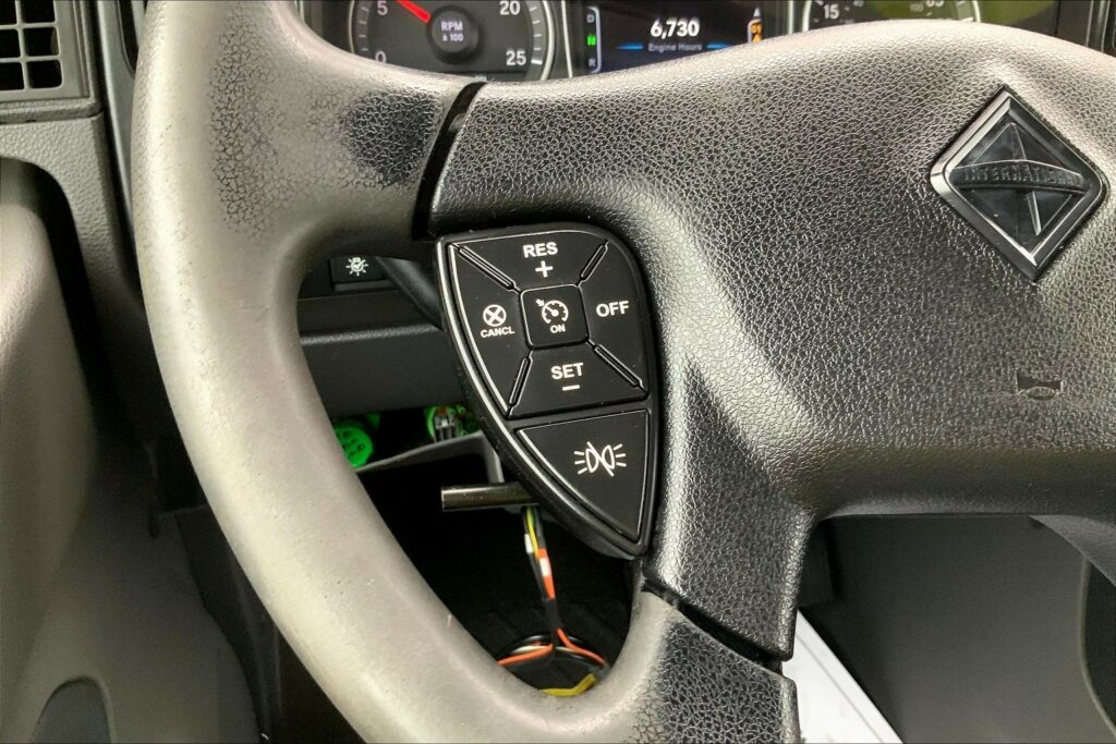 2020 INT LT625 6×4 Sleeper