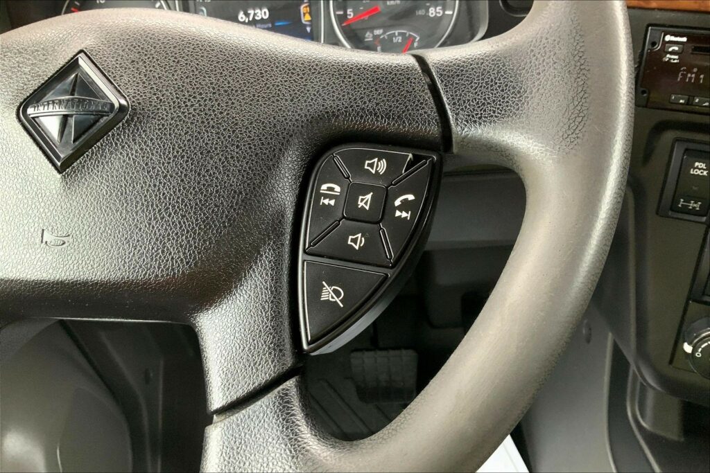 2020 INT LT625 6×4 Sleeper