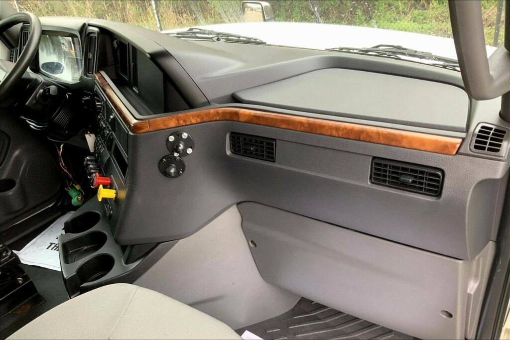 2020 INT LT625 6×4 Sleeper