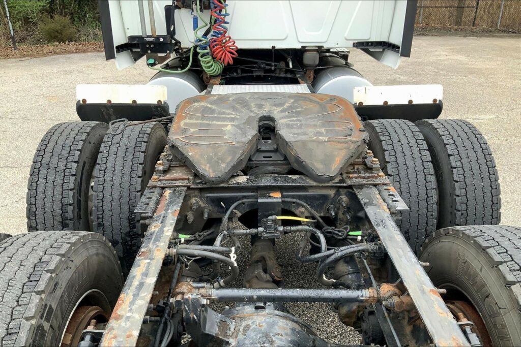 2020 INT LT625 6×4 Sleeper