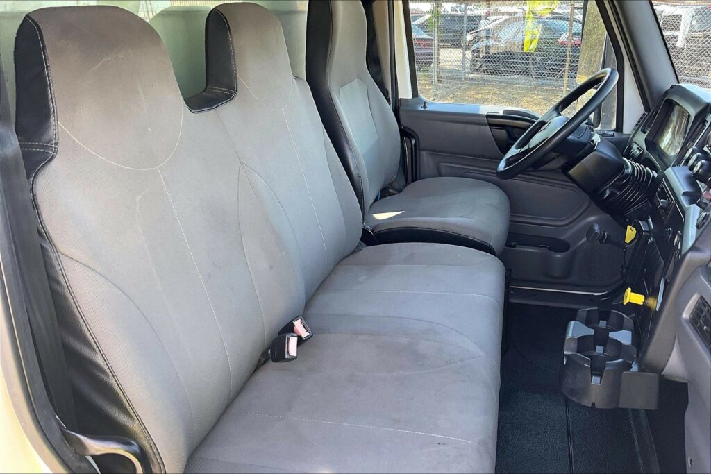 2021 CUM MV607 Medium Conventional