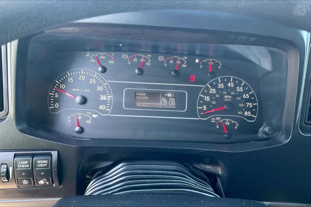 2021 CUM MV607 Medium Conventional