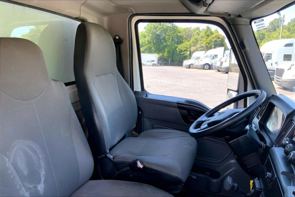2021 CUM MV607 Medium Conventional