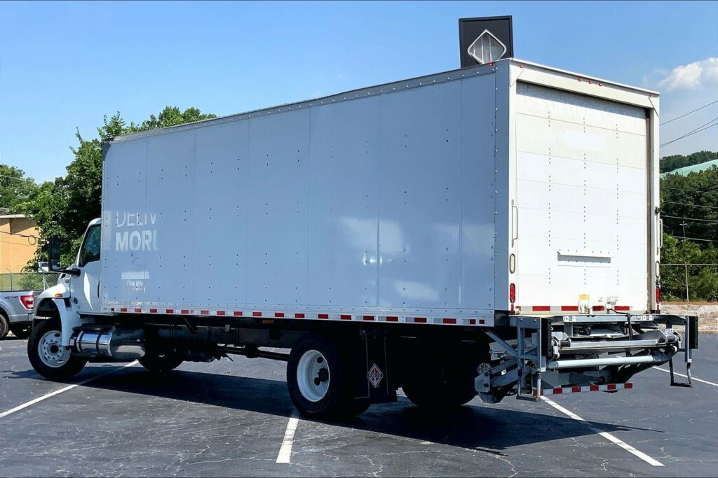 2021 CUM MV607 Medium Conventional