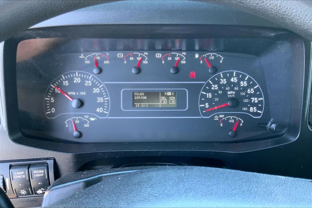2021 CUM MV607 Medium Conventional