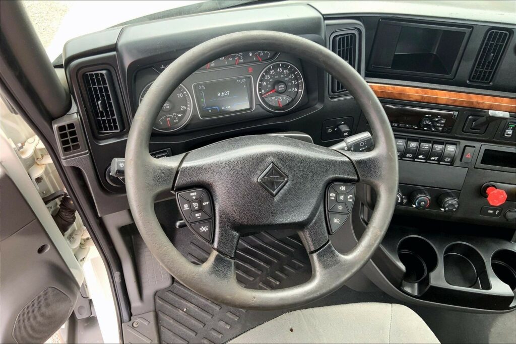 2020 INT RH613 6×4 Day Cab