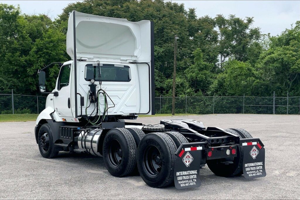 2020 INT RH613 6×4 Day Cab