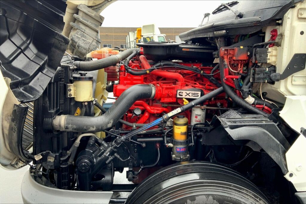 2021 CUM LT625 6×4 Day Cab