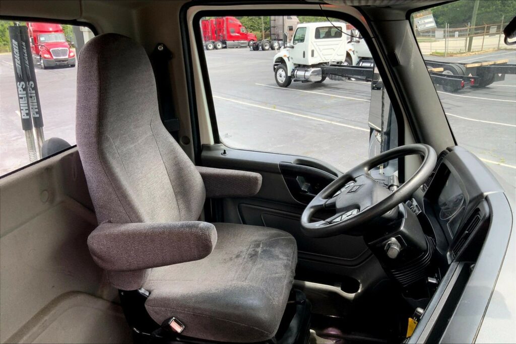 2021 CUM LT625 6×4 Day Cab
