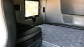 2023 CUM LT625 6X4 Sleeper