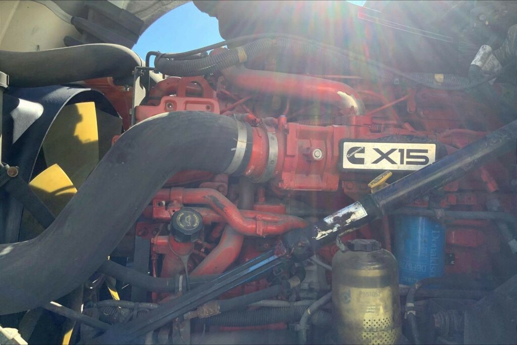 2021 CUM LT625 6×4 Day Cab