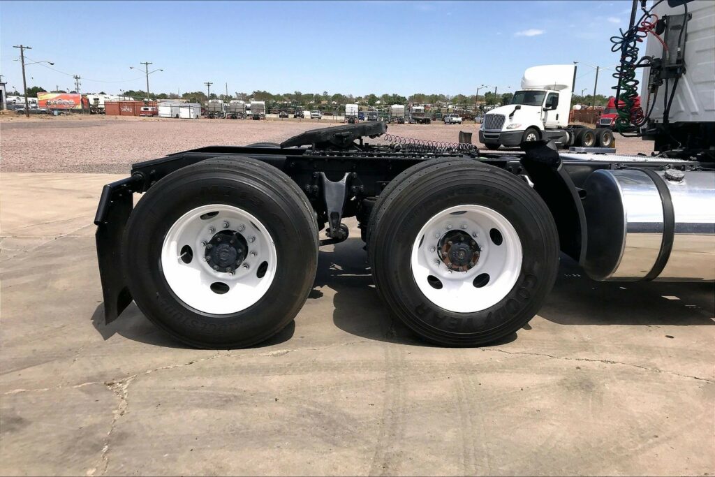 2021 CUM LT625 6×4 Day Cab
