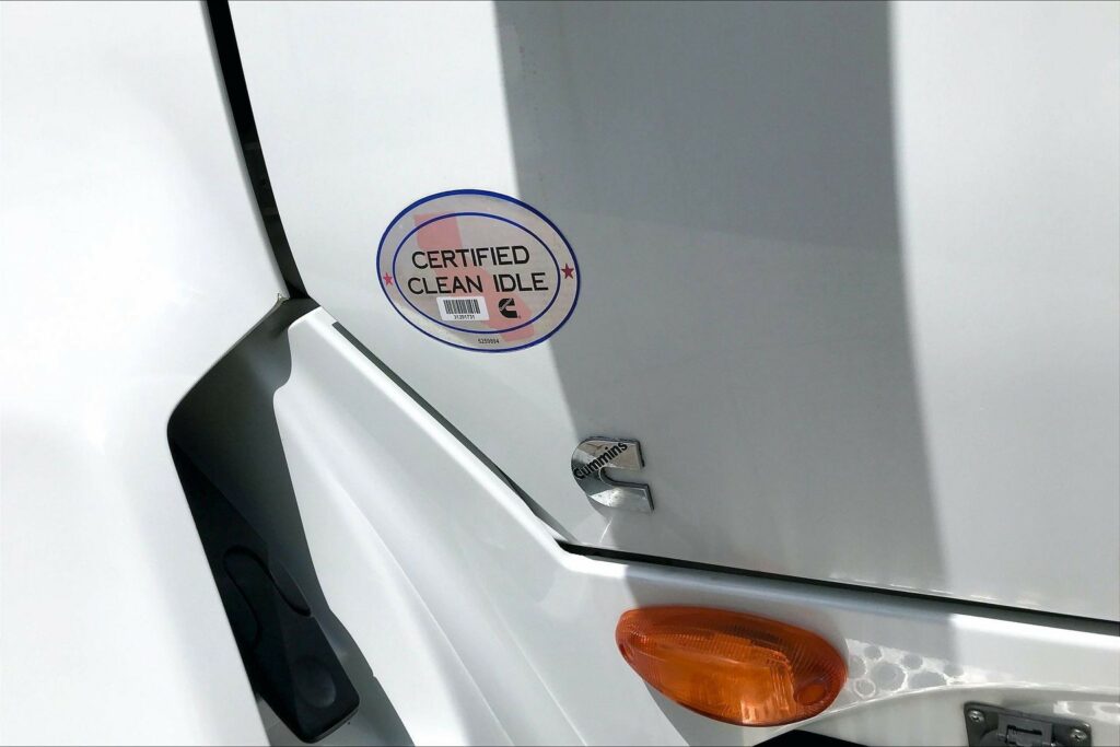 2021 CUM LT625 6×4 Day Cab