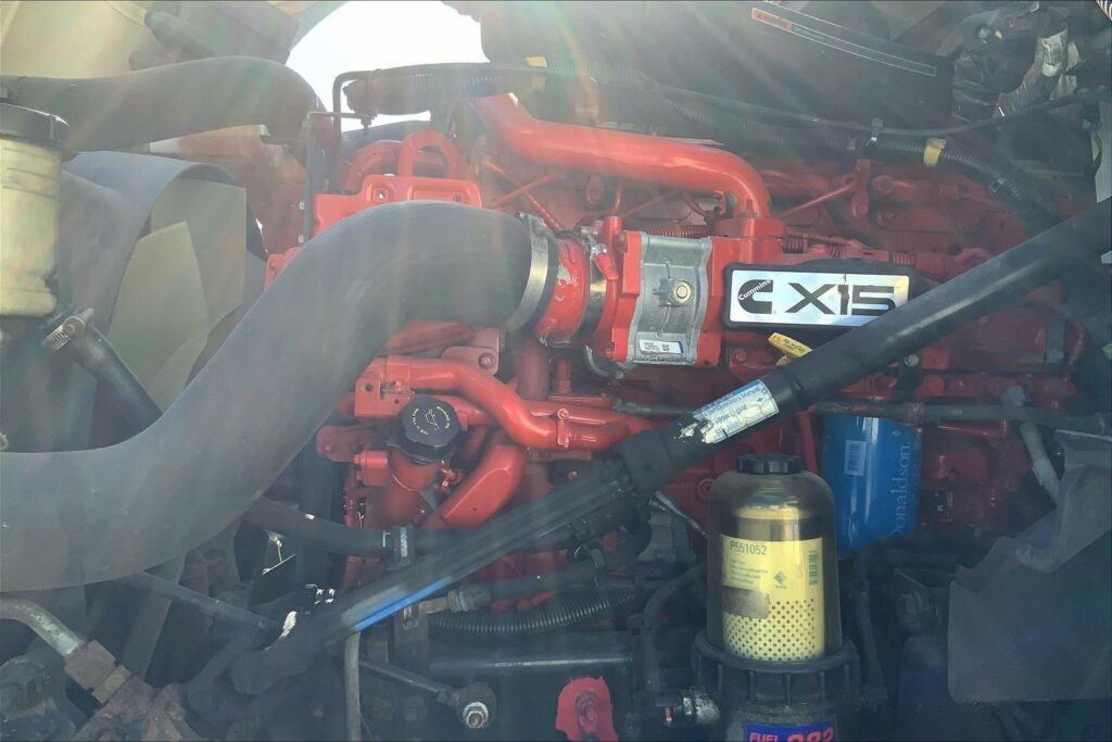 2021 CUM LT625 6×4 Day Cab