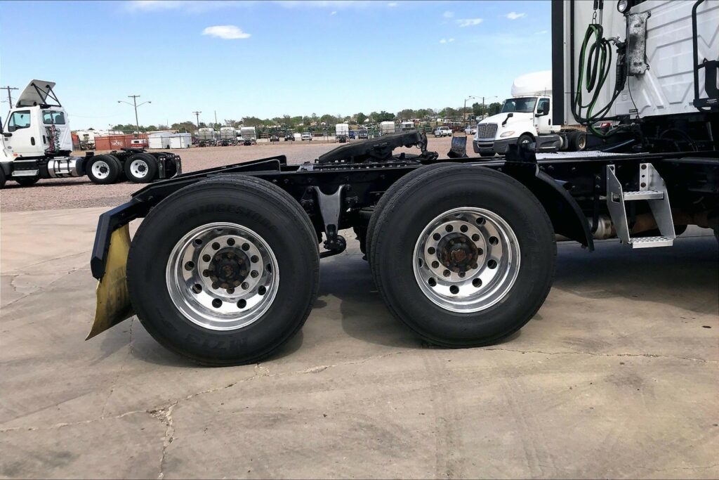 2020 CUM LT625 6×4 Day Cab