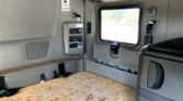 2022 CUM LT625 6×4 Sleeper