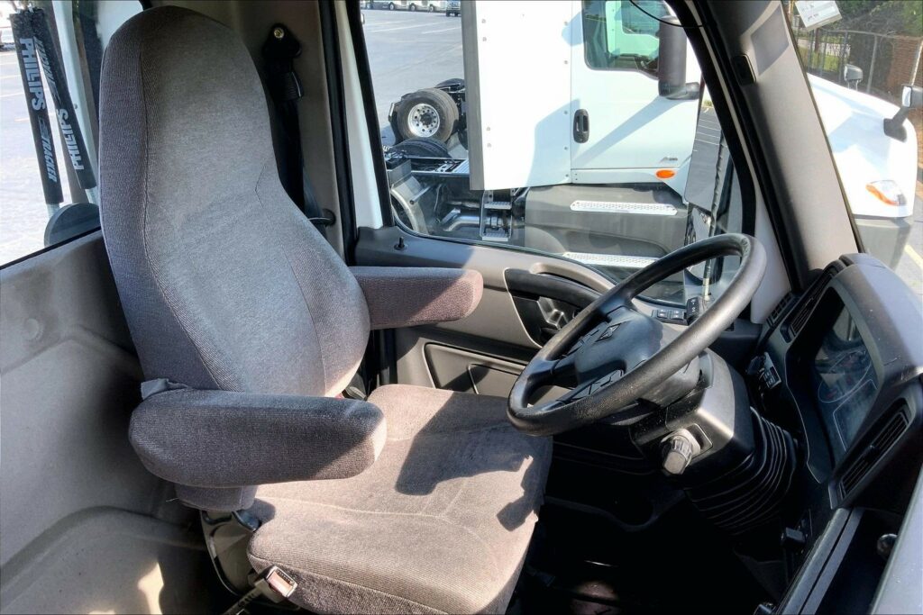 2021 INT LT625 6×4 Day Cab