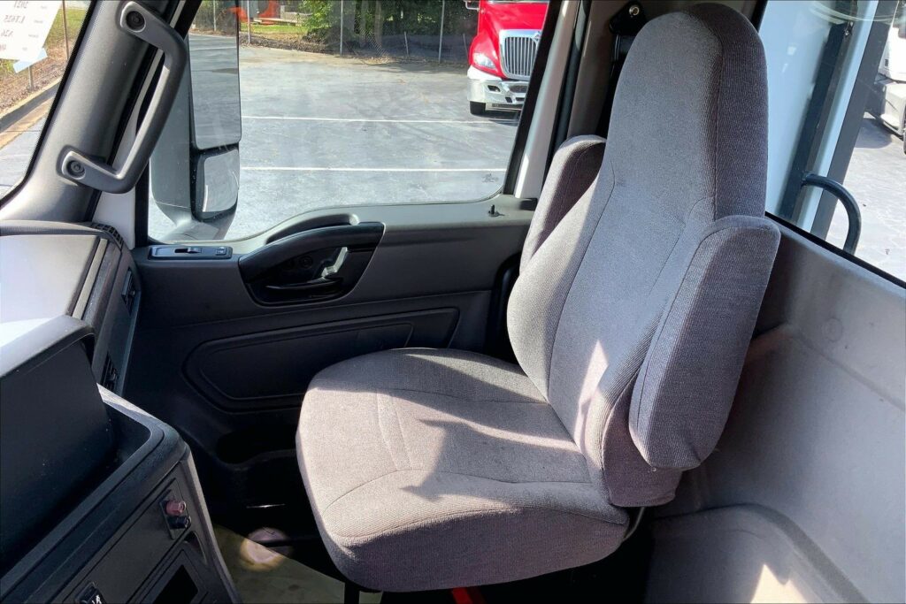 2021 INT LT625 6×4 Day Cab