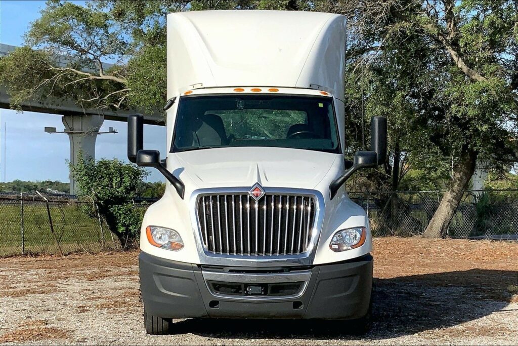 2021 INT LT625 6×4 Day Cab