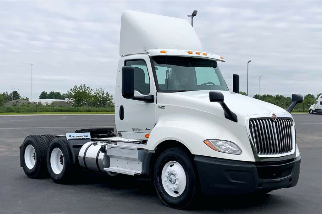 2019 INT LT625 6×4 Day Cab