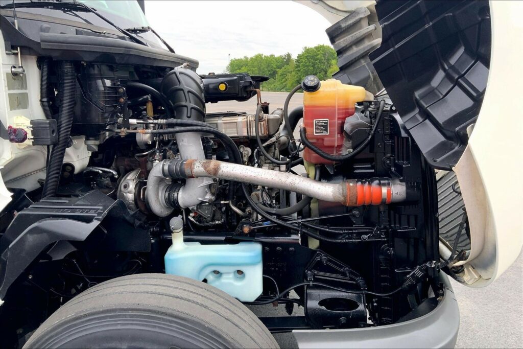 2019 INT LT625 6×4 Day Cab