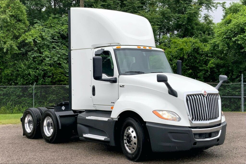 2021 INT LT625 6×4 Day Cab