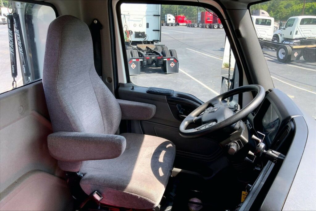 2021 INT LT625 6×4 Day Cab