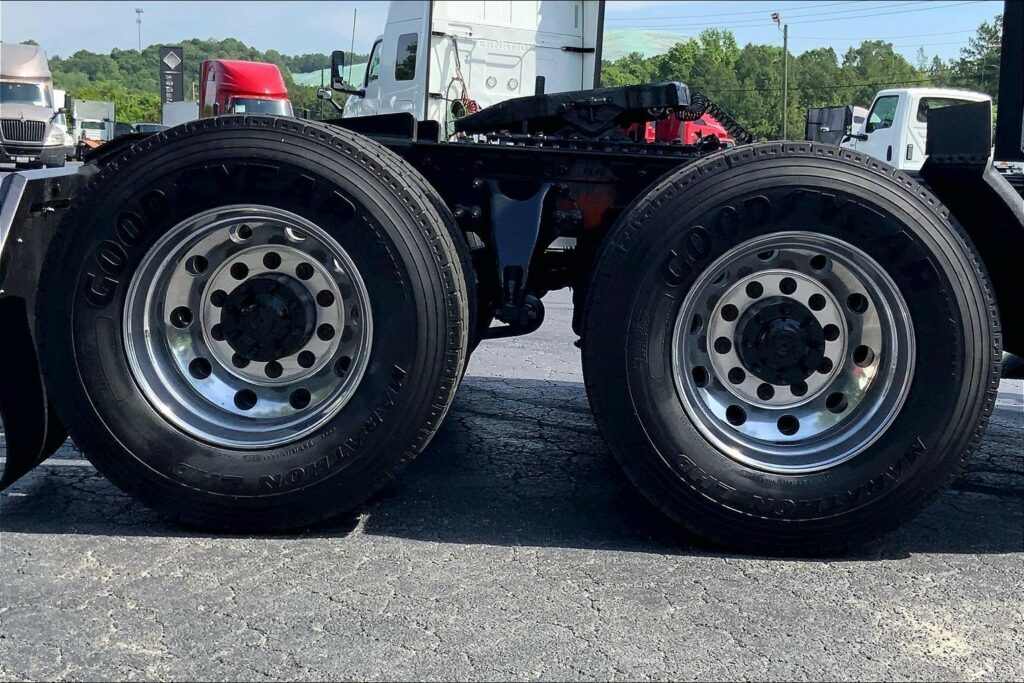 2021 INT LT625 6×4 Day Cab