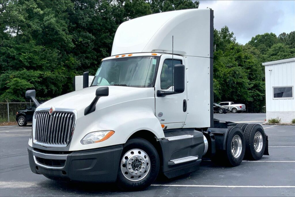 2021 INT LT625 6×4 Day Cab