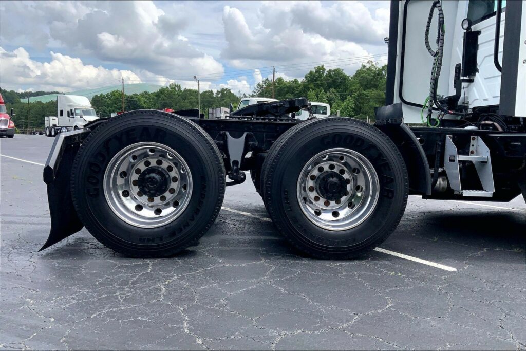 2021 INT LT625 6×4 Day Cab