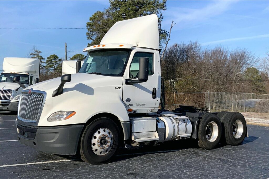 2019 INT LT625 6×4 Day Cab