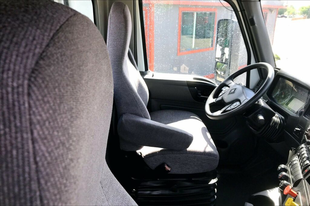 2021 INT LT625 6×4 Day Cab