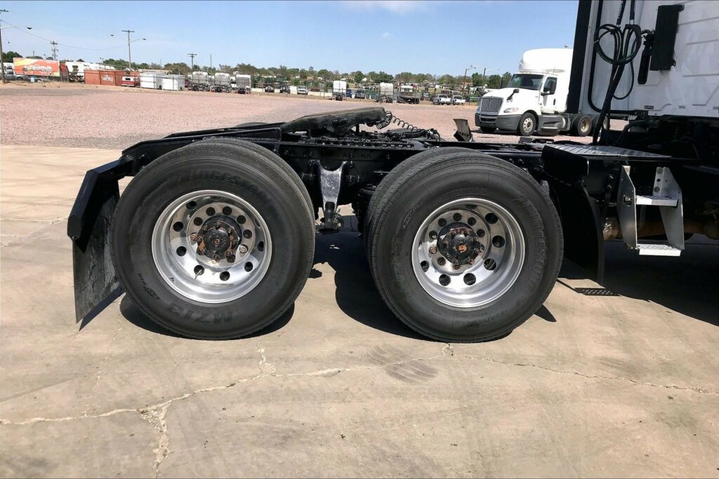 2021 INT LT625 6×4 Day Cab