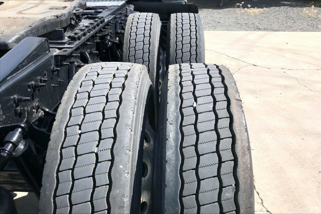 2021 INT LT625 6×4 Day Cab