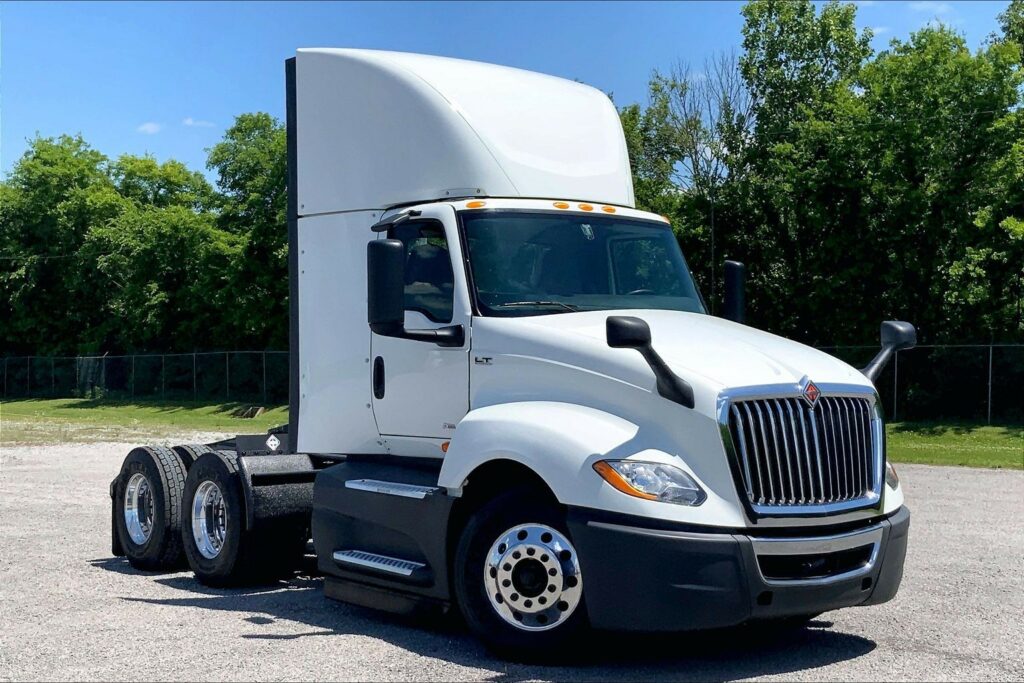 2021 INT LT625 6×4 Day Cab