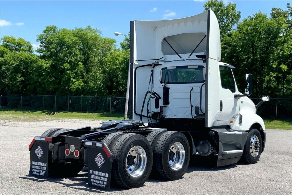 2021 INT LT625 6×4 Day Cab