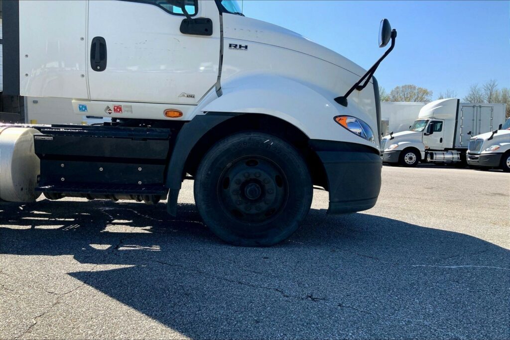 2020 INT RH613 6×4 Day Cab