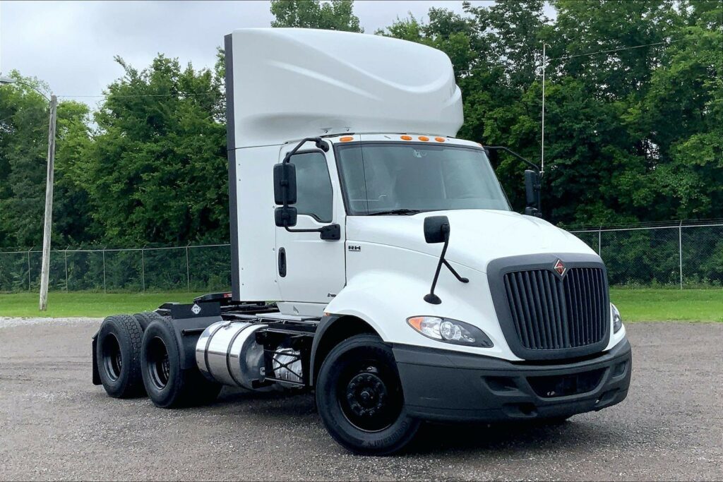 2020 INT RH613 6×4 Day Cab