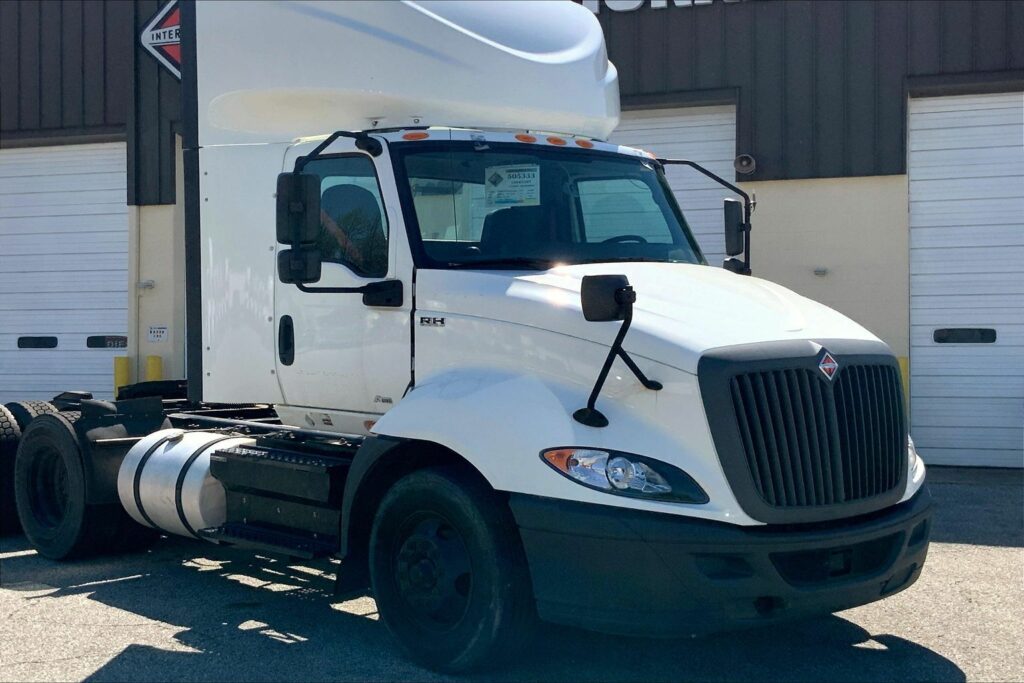 2020 INT RH613 6×4 Day Cab